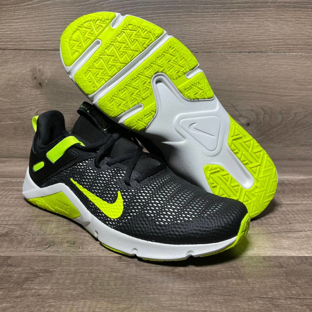 Mens Nike Legend Essential Gymnastics